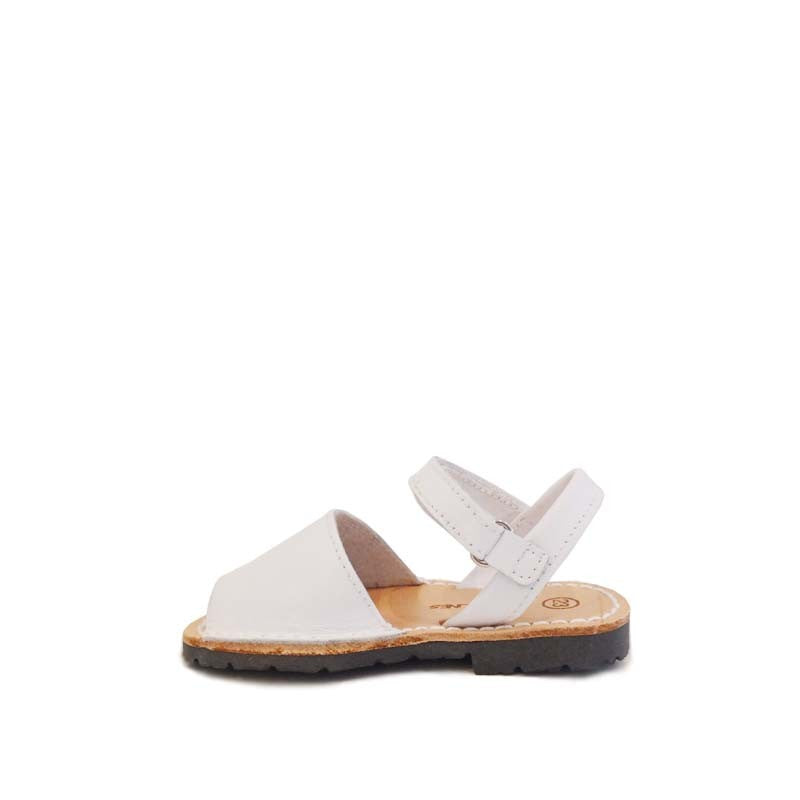 MENORQUINAS AVARCAS PIEL CON TIRA DE VELCRO