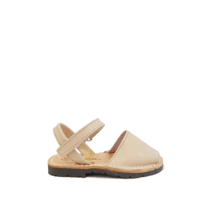 MENORQUINAS AVARCAS PIEL CON TIRA DE VELCRO