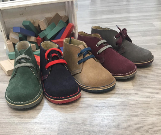 PISACACAS BOTAS SAFARI SUELA Y CORDONES COLORES