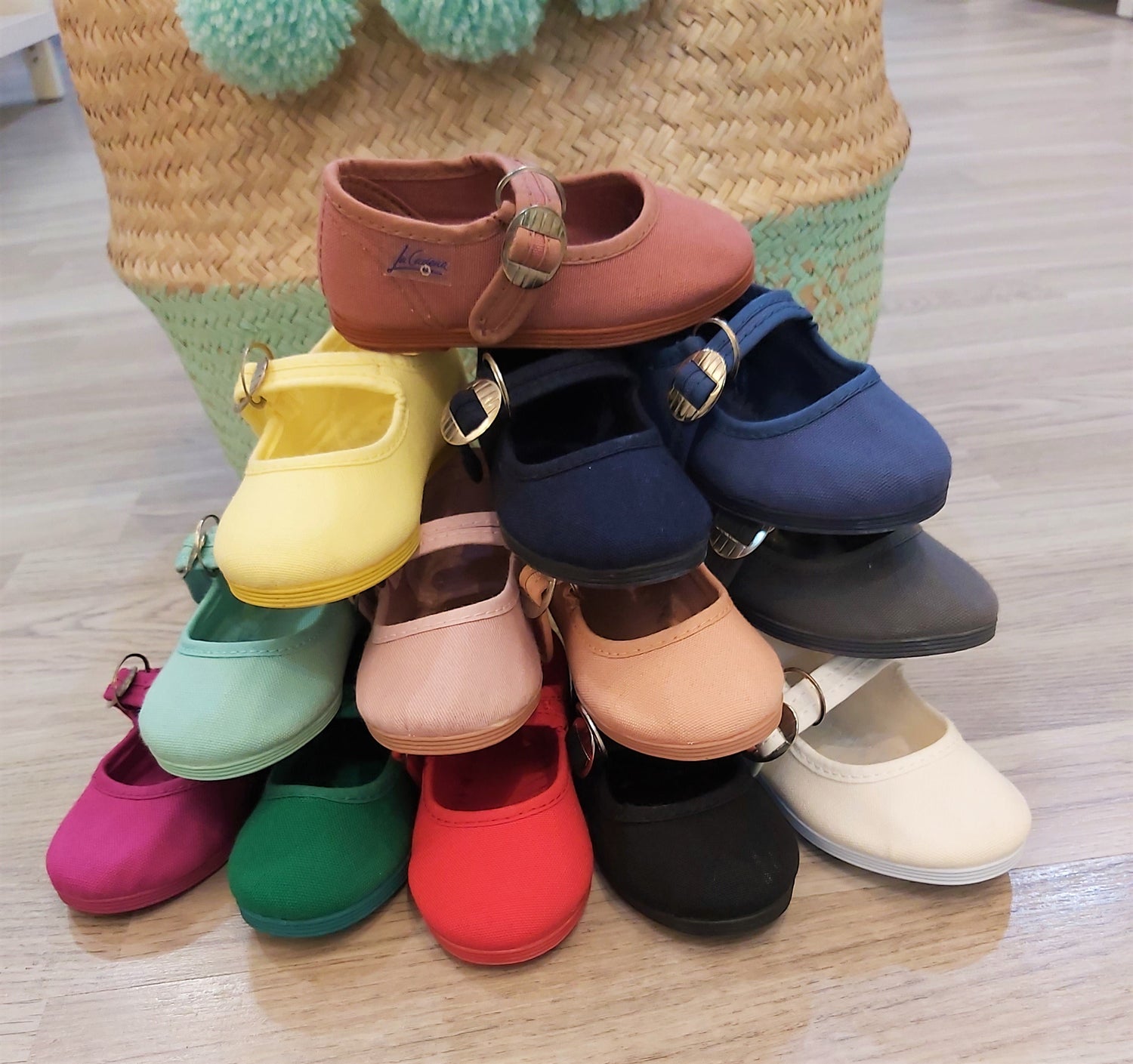 MERCEDITA LONA LA CADENA KIDS (21 AL 26) - Main Image